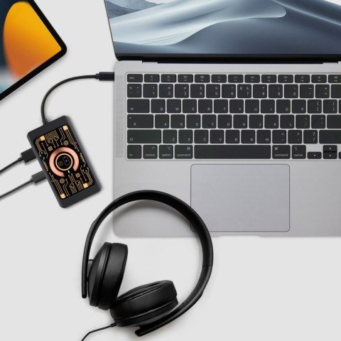 QUALO Transparent HUB USB-C HDMI z funkcją ładowarki bezprzewodowej QTPB5-HUB-18 czarny