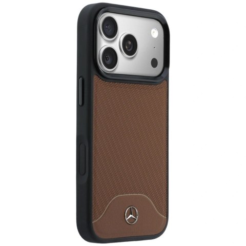Etui Mercedes Leather Wood Effect and Curve MagSafe na iPhone 17 Pro - brązowe