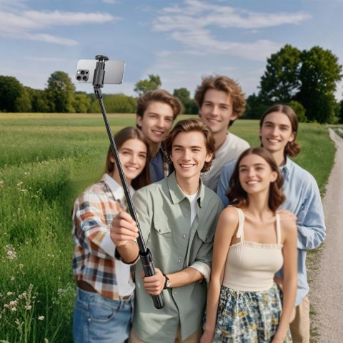 Selfie stick Acefast E31 z automatycznym błyskawicznym rozkładaniem - czarny