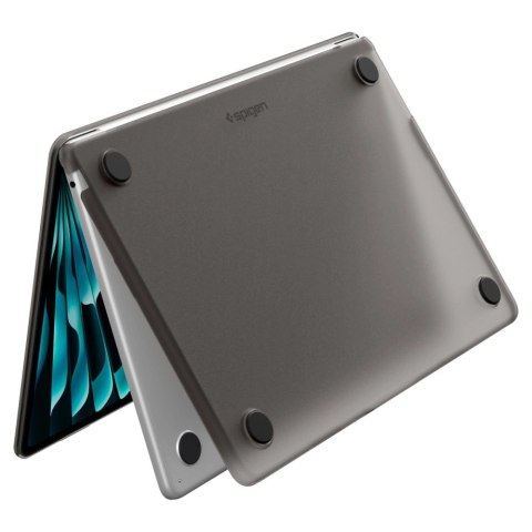 Etui Spigen AirSkin na MacBook Air 13" 2023/ 2024 / 2025 / 2026 - półprzezroczyste