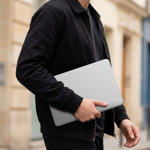 Etui AMAZINGTHING Titan Hardshell na MacBook Neo 13" - przezroczyste