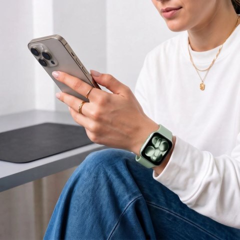 TECH-PROTECT SILICONE APPLE WATCH 8 / 9 / 10 / 11 / 12 / SE (40 / 41 / 42 MM) PISTACHIO