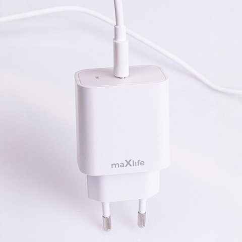 Maxlife ładowarka sieciowa PD QC MXTC-06-20C 1x USB-C 20W biała + kabel USB-C - USB-C 20W Maxlife ładowarka sieciowa PD QC MXTC-06-20C 1x USB-C 20W biała + kabel USB-C - USB-C 20W
