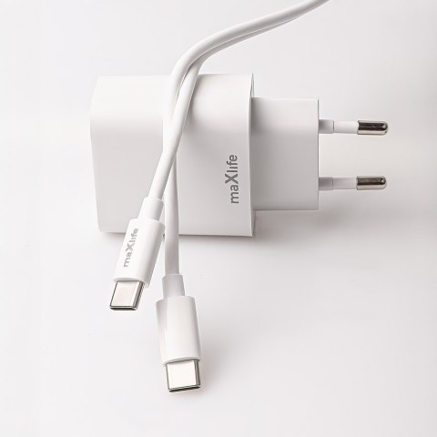 Maxlife ładowarka sieciowa PD QC MXTC-06-20C 1x USB-C 20W biała + kabel USB-C - USB-C 20W Maxlife ładowarka sieciowa PD QC MXTC-06-20C 1x USB-C 20W biała + kabel USB-C - USB-C 20W