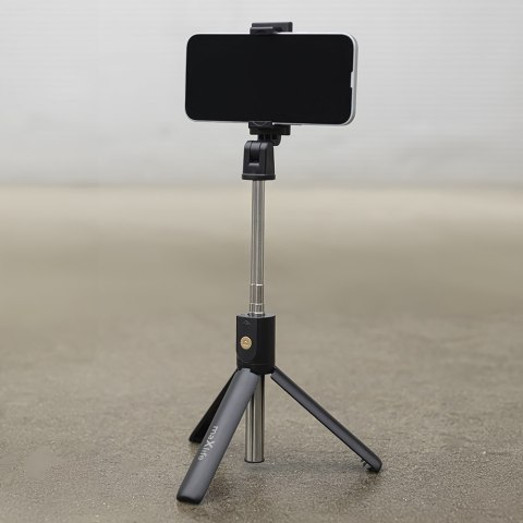 Maxlife selfie stick Bluetooth tripod MXST-100 czarny Maxlife selfie stick Bluetooth tripod MXST-100 czarny