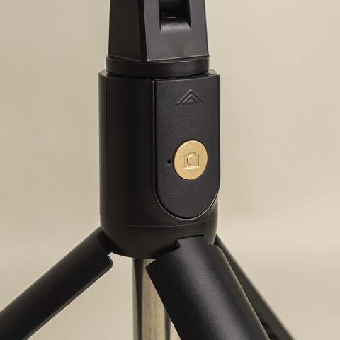 Maxlife selfie stick Bluetooth tripod MXST-100 czarny Maxlife selfie stick Bluetooth tripod MXST-100 czarny
