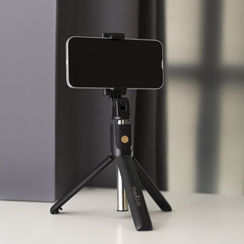 Maxlife selfie stick Bluetooth tripod MXST-100 czarny Maxlife selfie stick Bluetooth tripod MXST-100 czarny